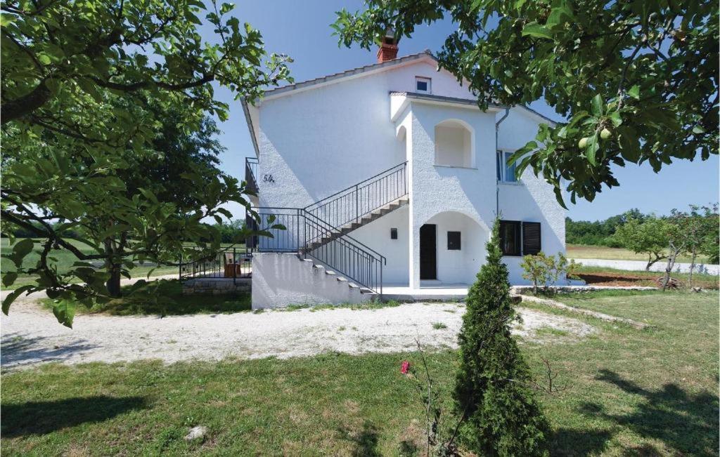 Apartment Frankovici Stara Vala - Istra Tinjan